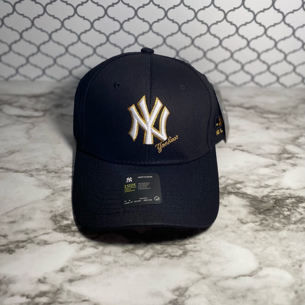 🚨BRAND NEW🚨 NY HAT